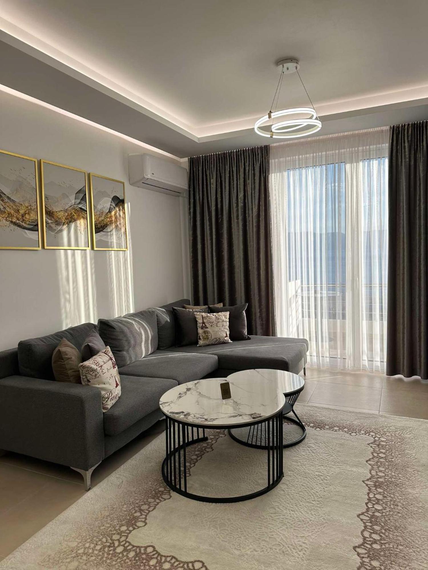 Sea View Apartment Luxury Vlorë Esterno foto